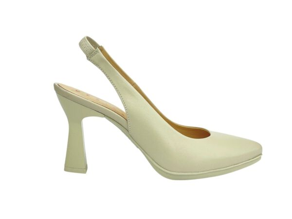 SAGA13 ZAPATO PIEL DESTALONADO DESIREE